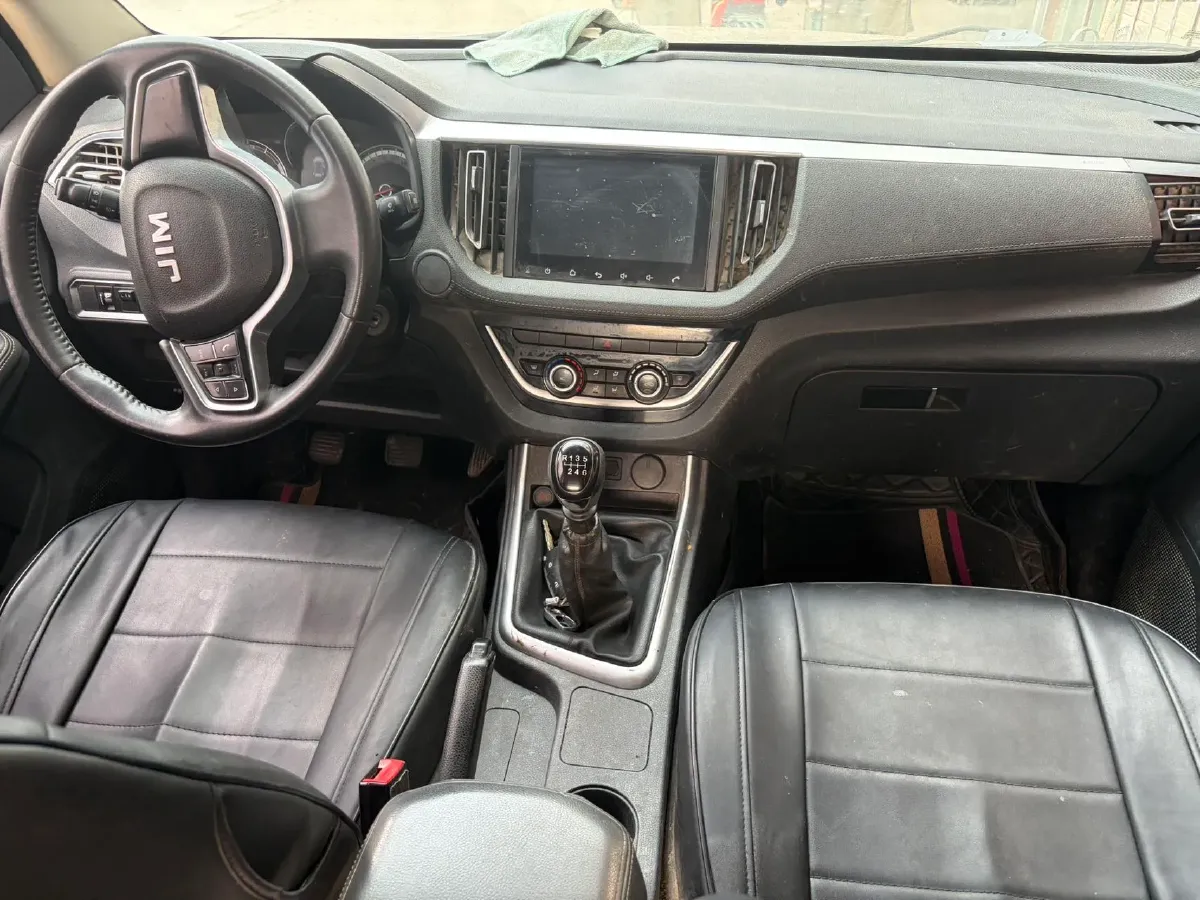 2019 Isuzu RE-MAX Jim 2.0T 204HP L4 5MT,autocango,china used car exporter,china ev exporter,chinese used car exporter,chinese used ev exporter