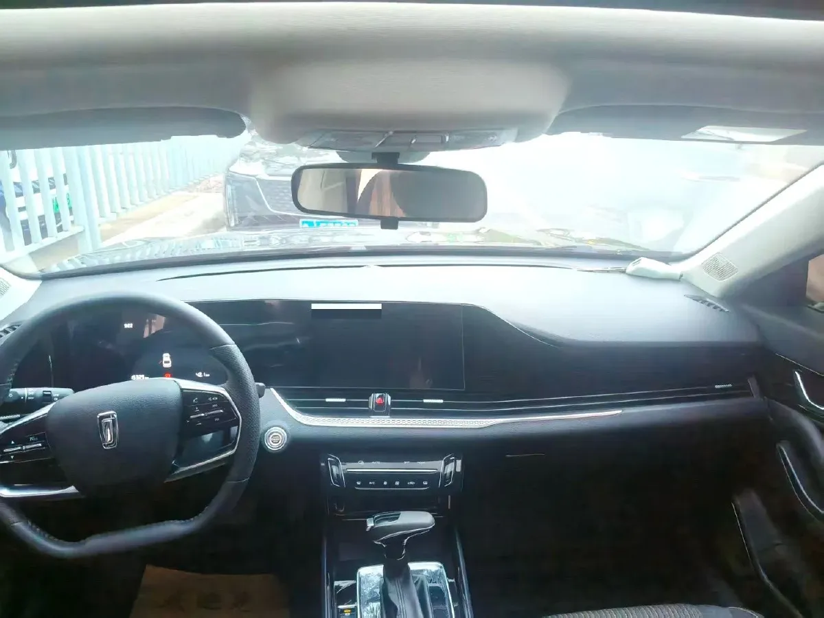 2022 Bestune B70 1.5T 169HP L4 7DCT,autocango,china used car exporter,china ev exporter,chinese used car exporter,chinese used ev exporter
