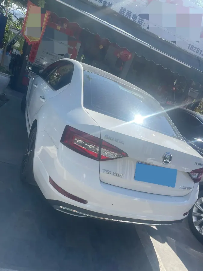 2018 Skoda Octavia 1.4T 150HP L4 7DCT,autocango,china used car exporter,china ev exporter,chinese used car exporter,chinese used ev exporter