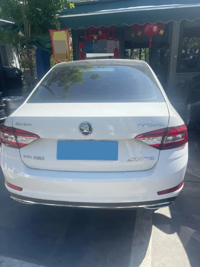 2018 Skoda Octavia 1.4T 150HP L4 7DCT,autocango,china used car exporter,china ev exporter,chinese used car exporter,chinese used ev exporter