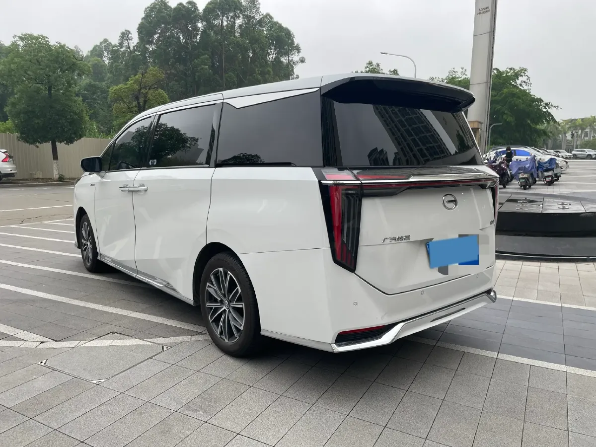 2024 GAC Trumpchi M8 2.0T 252HP L4 8AT,autocango,china used car exporter,china ev exporter,chinese used car exporter,chinese used ev exporter