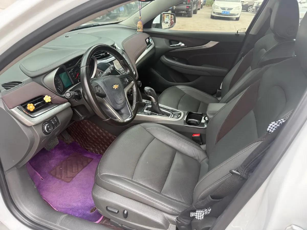 2018 Chevrolet Malibu 1.5T 170HP L4 6AT,autocango,china used car exporter,china ev exporter,chinese used car exporter,chinese used ev exporter