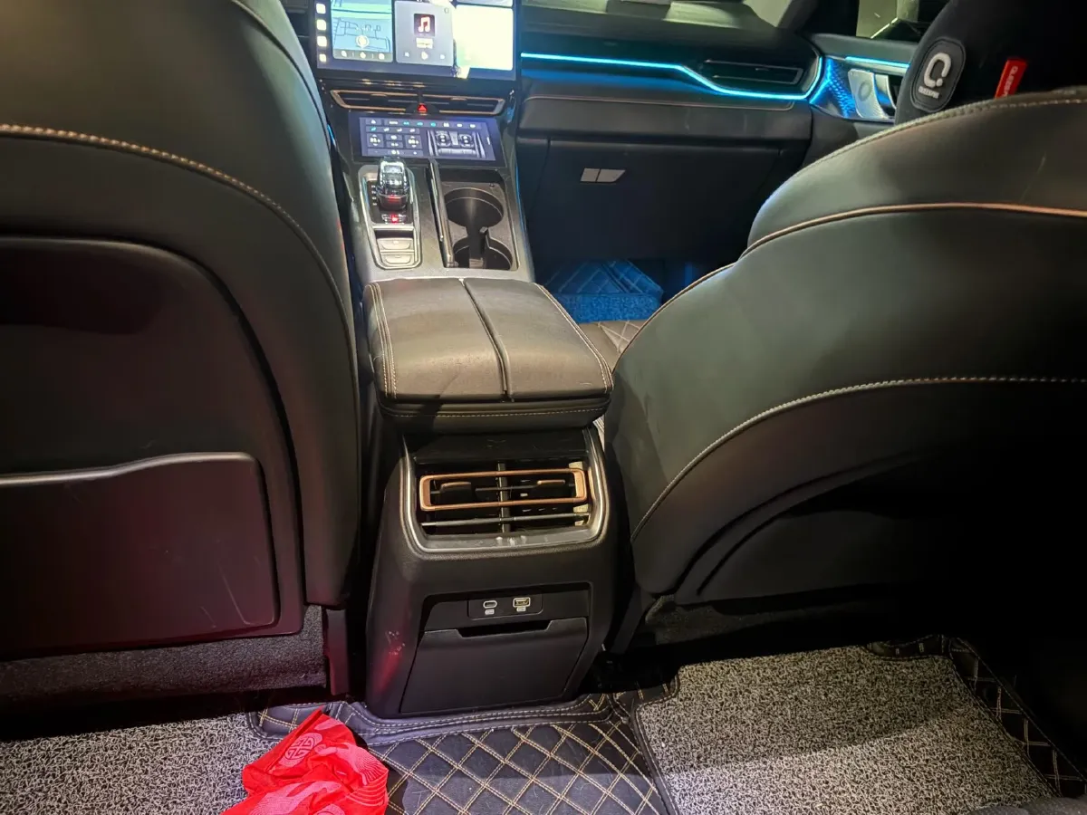 2021 MINI MINI 1.5T 102HP L3 7DCT,autocango,china used car exporter,china ev exporter,chinese used car exporter,chinese used ev exporter