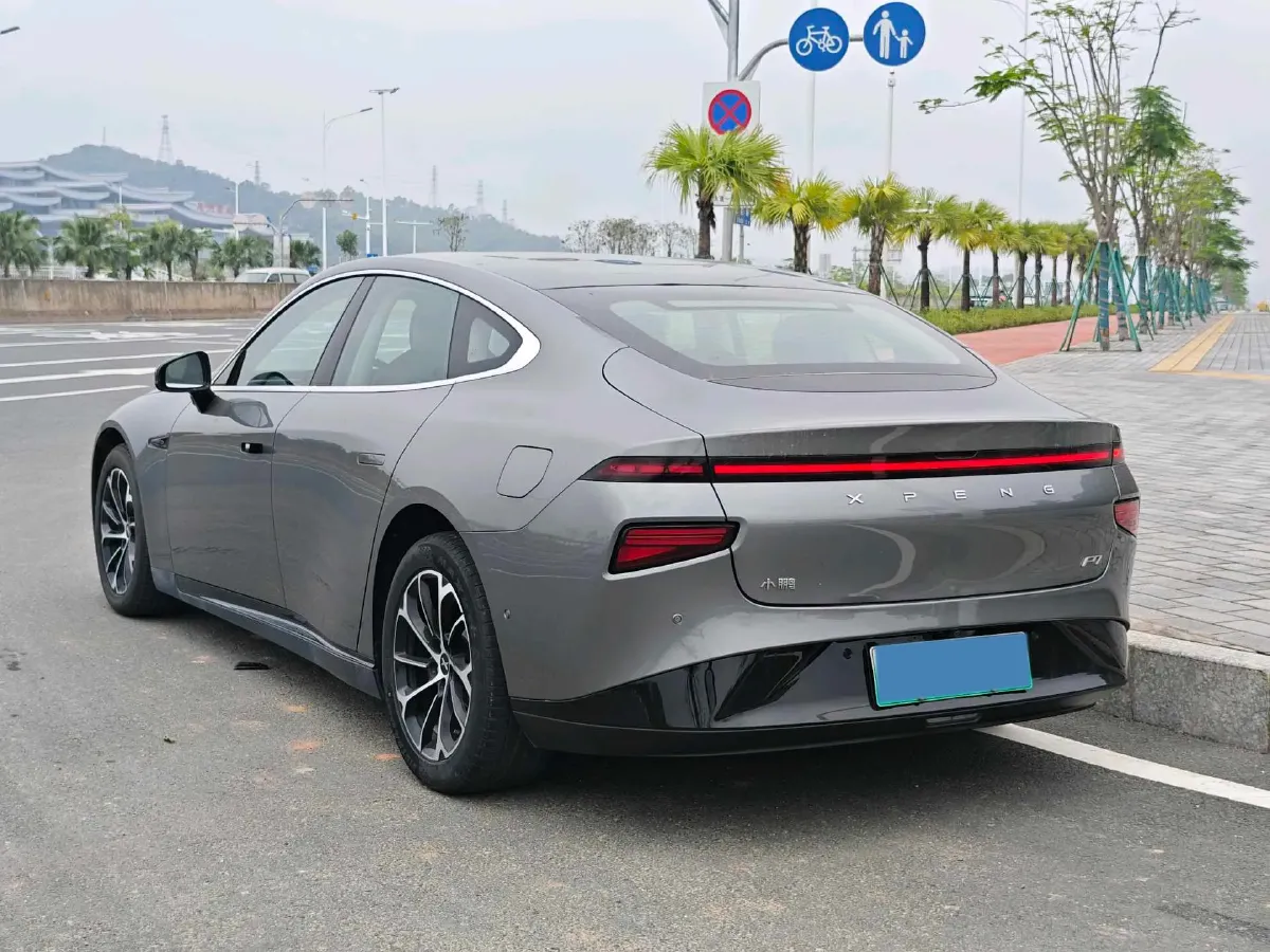 2020 DS 7 1.6T 215HP L4 8AT,autocango,china used car exporter,china ev exporter,chinese used car exporter,chinese used ev exporter