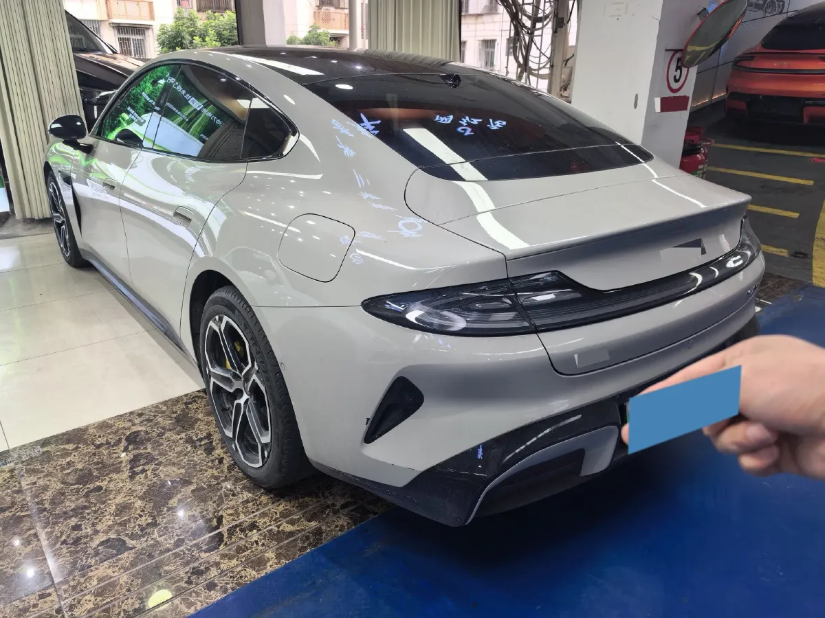 2024 MI SU7 BEV 101KWH,autocango,china used car exporter,china ev exporter,chinese used car exporter,chinese used ev exporter