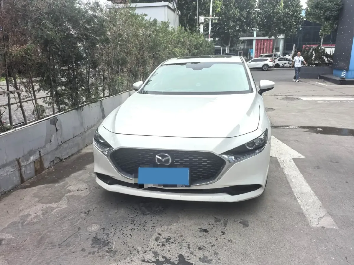 2021 Mazda 3 Axela 2.0L 158HP L4 6AT,autocango,china used car exporter,china ev exporter,chinese used car exporter,chinese used ev exporter