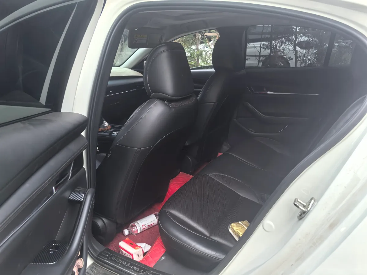2021 Mazda 3 Axela 2.0L 158HP L4 6AT,autocango,china used car exporter,china ev exporter,chinese used car exporter,chinese used ev exporter