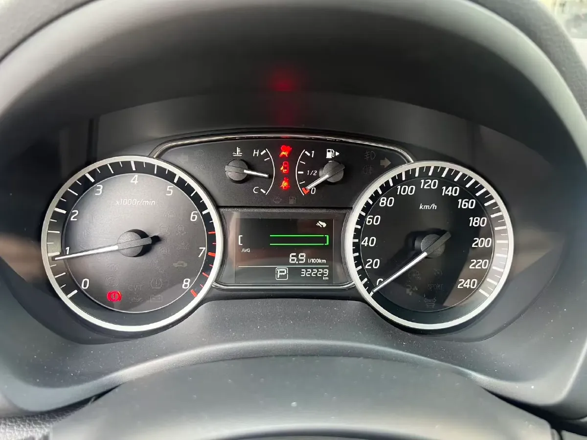 2022 Nissan Sylphy 1.6L 122HP L4 CVT,autocango,china used car exporter,china ev exporter,chinese used car exporter,chinese used ev exporter