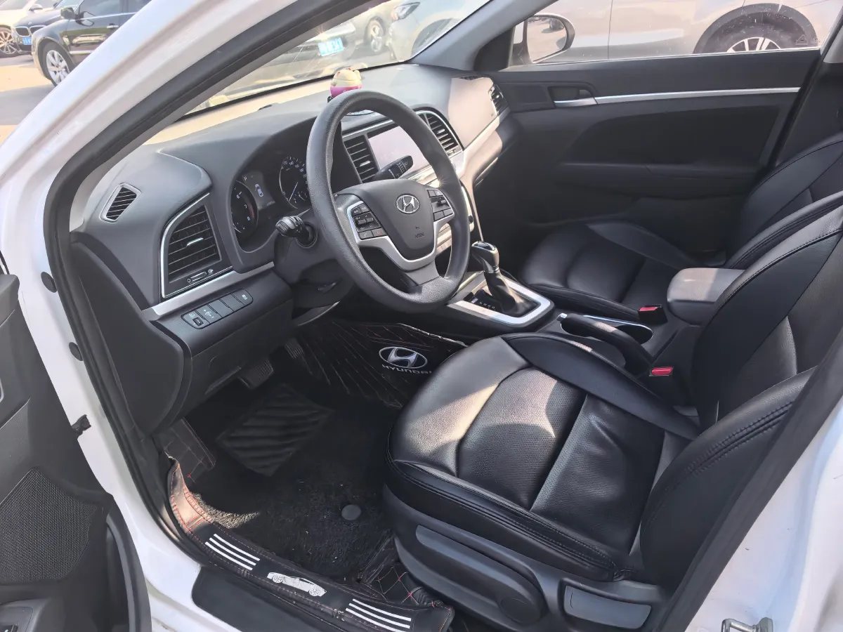 2016 Hyundai Elantra 1.6L 130HP L4 6AT,autocango,china used car exporter,china ev exporter,chinese used car exporter,chinese used ev exporter