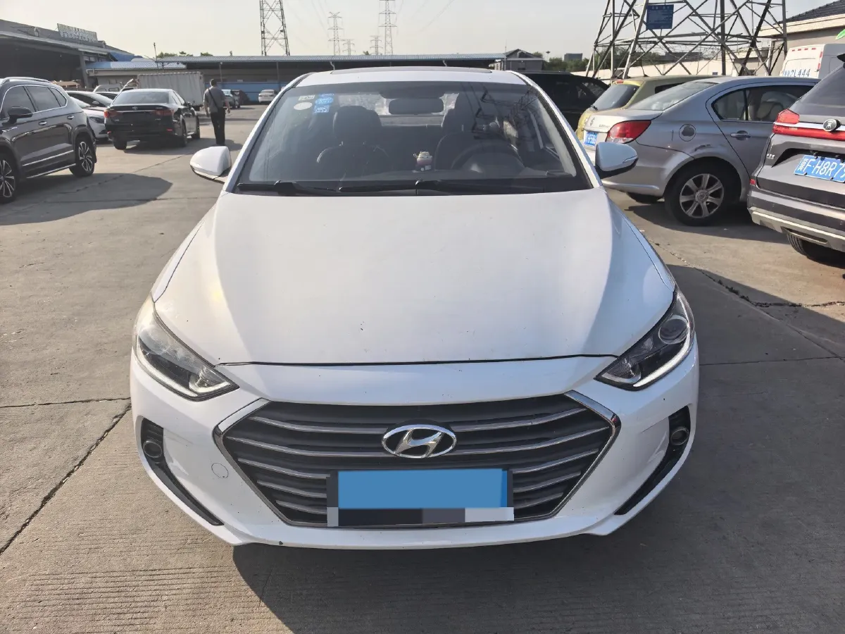 2016 Hyundai Elantra 1.6L 130HP L4 6AT,autocango,china used car exporter,china ev exporter,chinese used car exporter,chinese used ev exporter