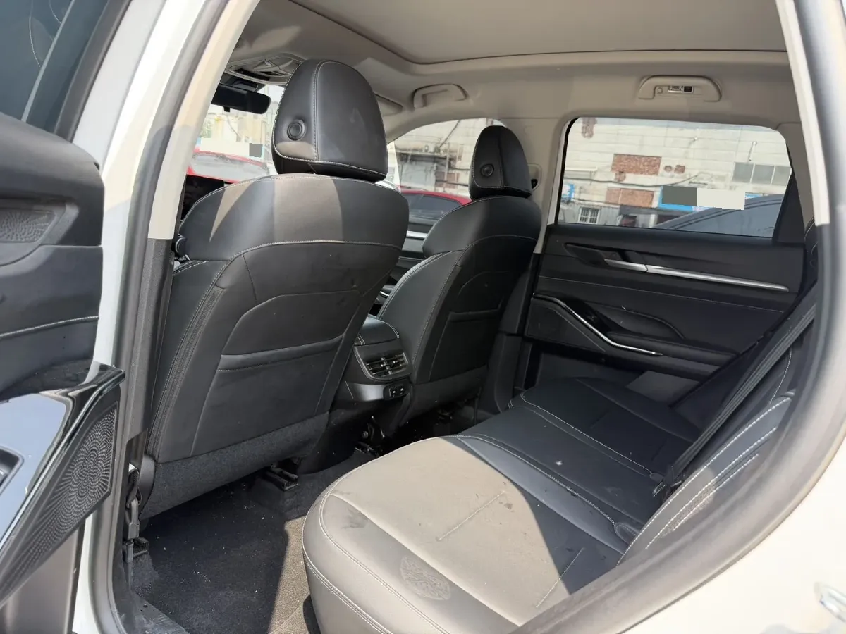 2022 Haval H6 1.5T 184HP L4 7DCT,autocango,china used car exporter,china ev exporter,chinese used car exporter,chinese used ev exporter