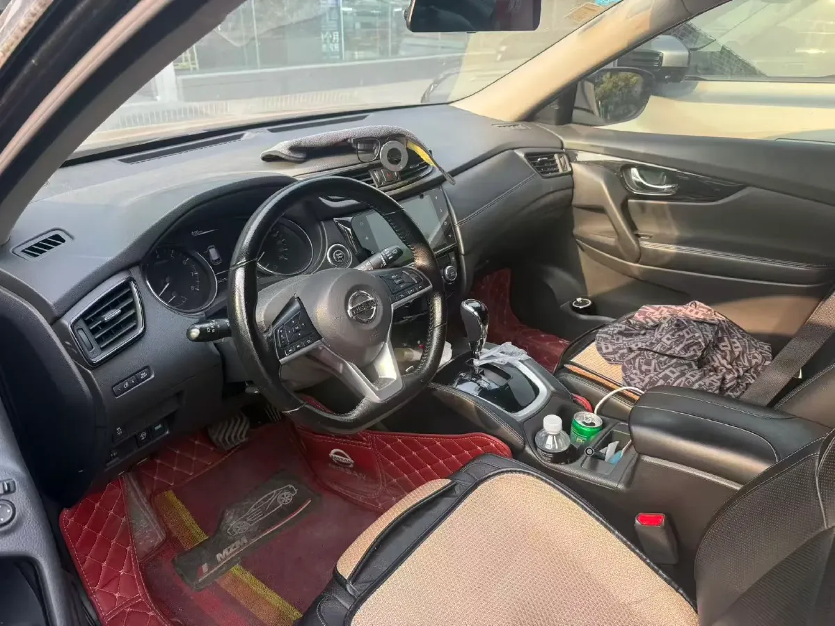 2019 Nissan X-Trail 2.0L 154HP L4 CVT,autocango,china used car exporter,china ev exporter,chinese used car exporter,chinese used ev exporter