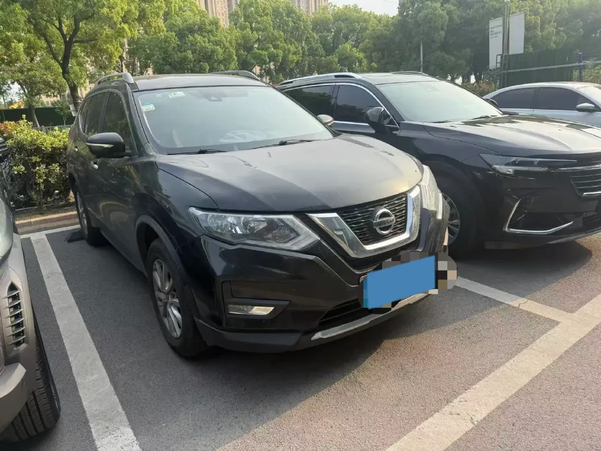 2019 Nissan X-Trail 2.0L 154HP L4 CVT,autocango,china used car exporter,china ev exporter,chinese used car exporter,chinese used ev exporter