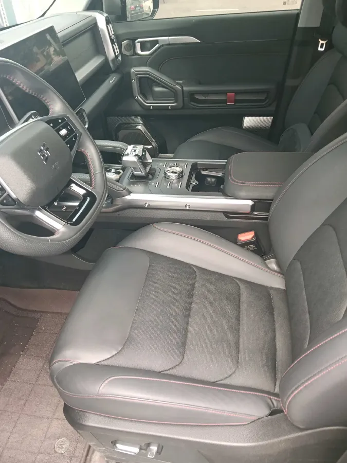 2024 Jetour ShanHai TravellerC-DM 1.5T 156HP L4 3DHT PHEV 43.24KWH,autocango,china used car exporter,china ev exporter,chinese used car exporter,chinese used ev exporter