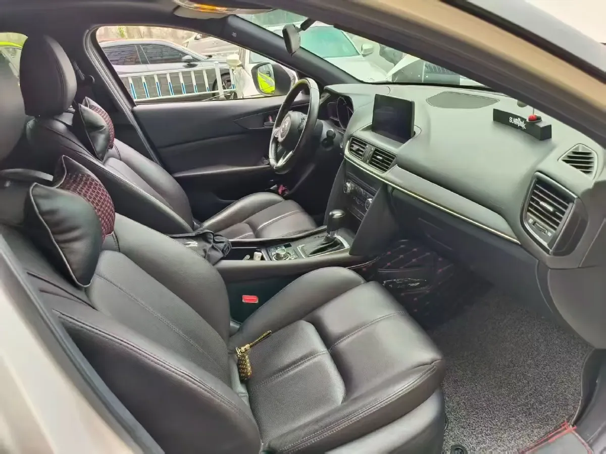 2020 Mazda CX-4 2.0L 158HP L4 6AT,autocango,china used car exporter,china ev exporter,chinese used car exporter,chinese used ev exporter