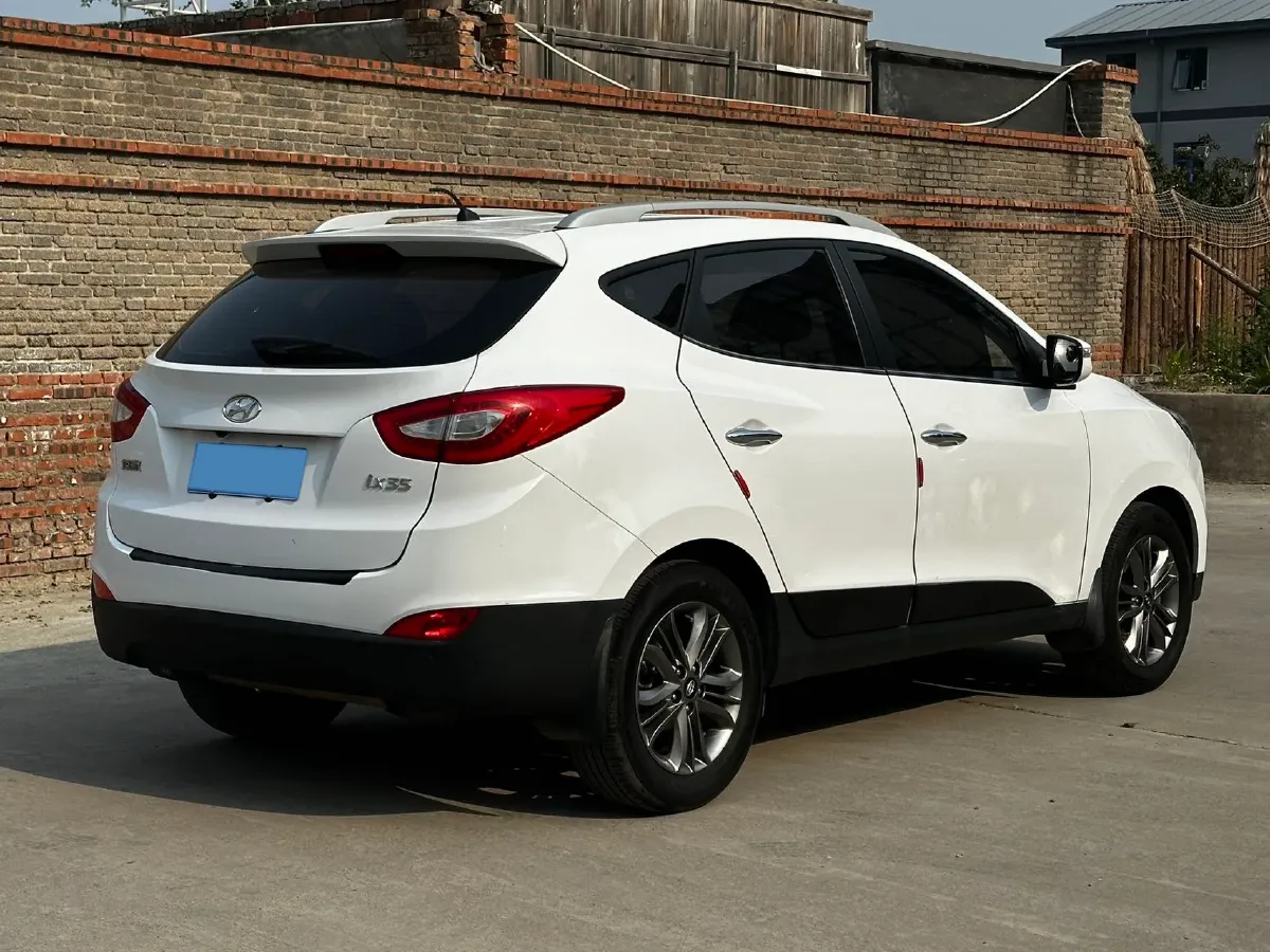 2015 Hyundai ix35 2.0L 160HP L4 6AT,autocango,china used car exporter,china ev exporter,chinese used car exporter,chinese used ev exporter