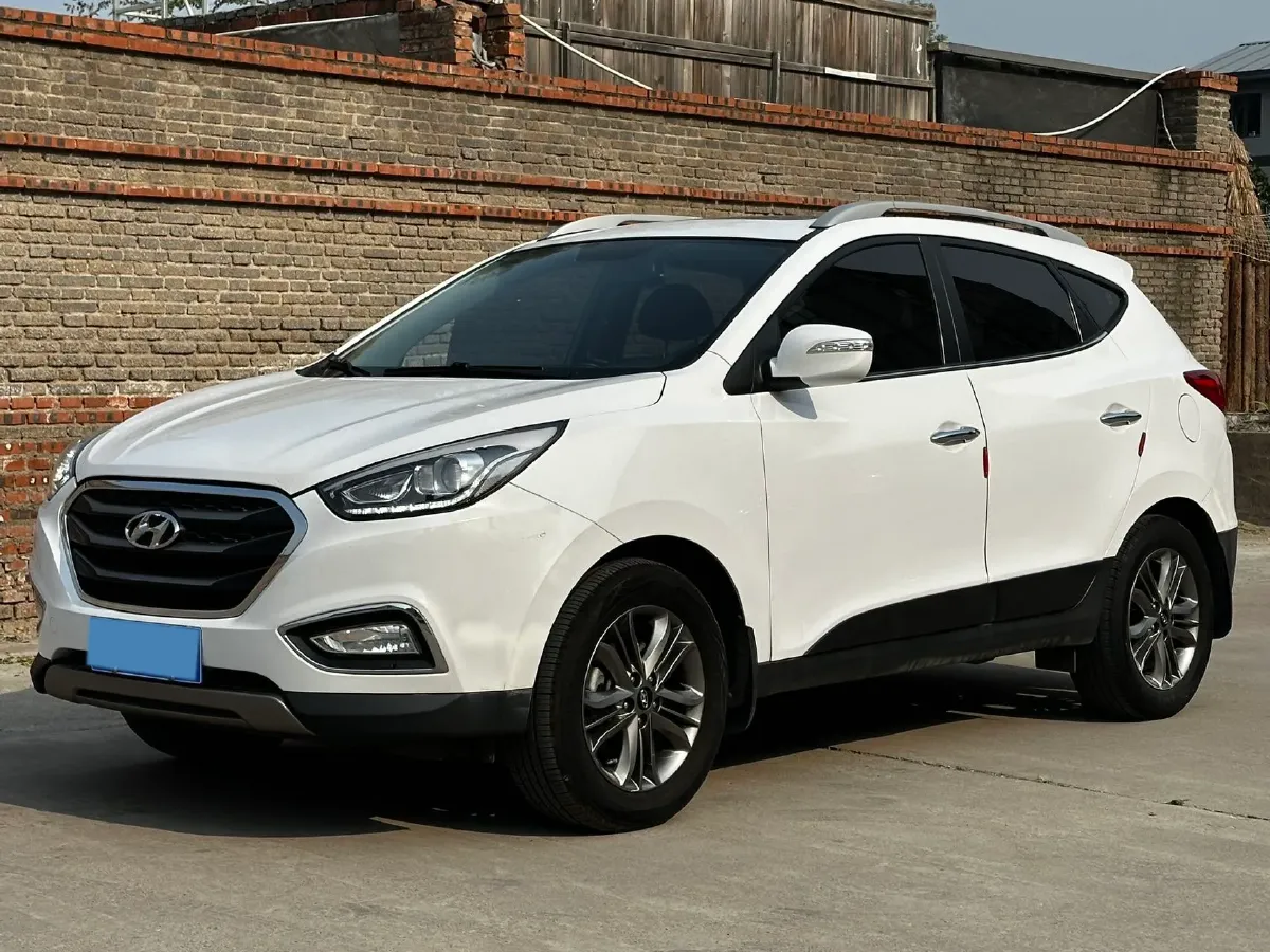 2015 Hyundai ix35 2.0L 160HP L4 6AT,autocango,china used car exporter,china ev exporter,chinese used car exporter,chinese used ev exporter
