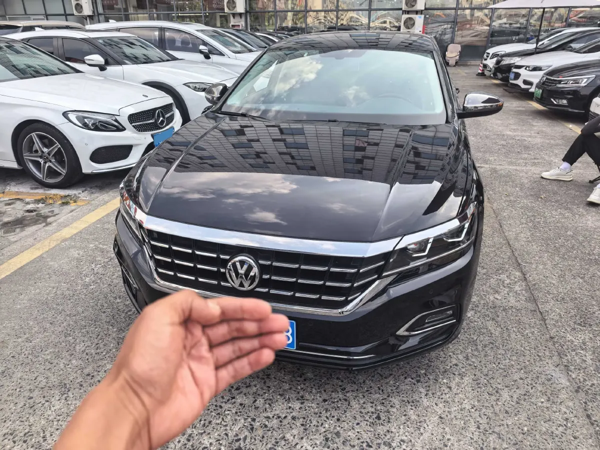 2019 Skoda Kodiak 2.0T 186HP L4 7DCT,autocango,china used car exporter,china ev exporter,chinese used car exporter,chinese used ev exporter