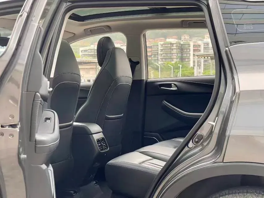 2022 GAC Trumpchi GS4 1.5T 169HP L4 6AT,autocango,china used car exporter,china ev exporter,chinese used car exporter,chinese used ev exporter