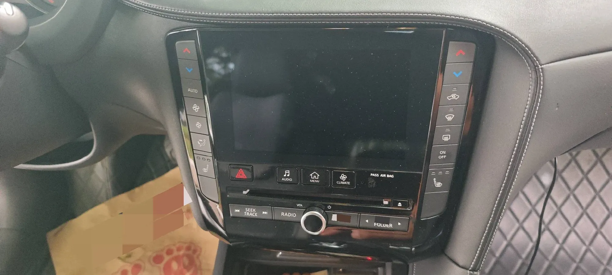 2018 Infiniti QX30 2.0T 211HP L4 7DCT,autocango,china used car exporter,china ev exporter,chinese used car exporter,chinese used ev exporter
