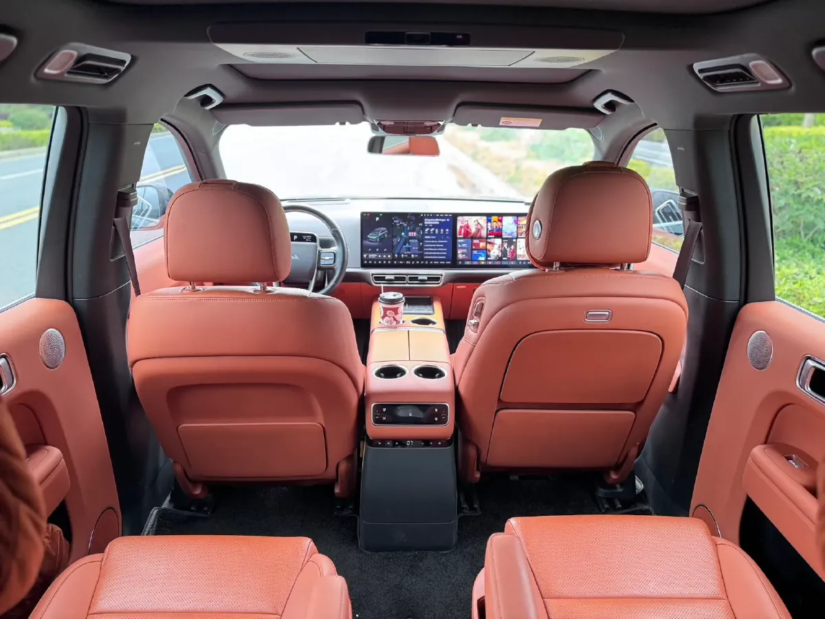 2024 Li L9 Range Extended 154HP REEV 52.3KWH,autocango,china used car exporter,china ev exporter,chinese used car exporter,chinese used ev exporter