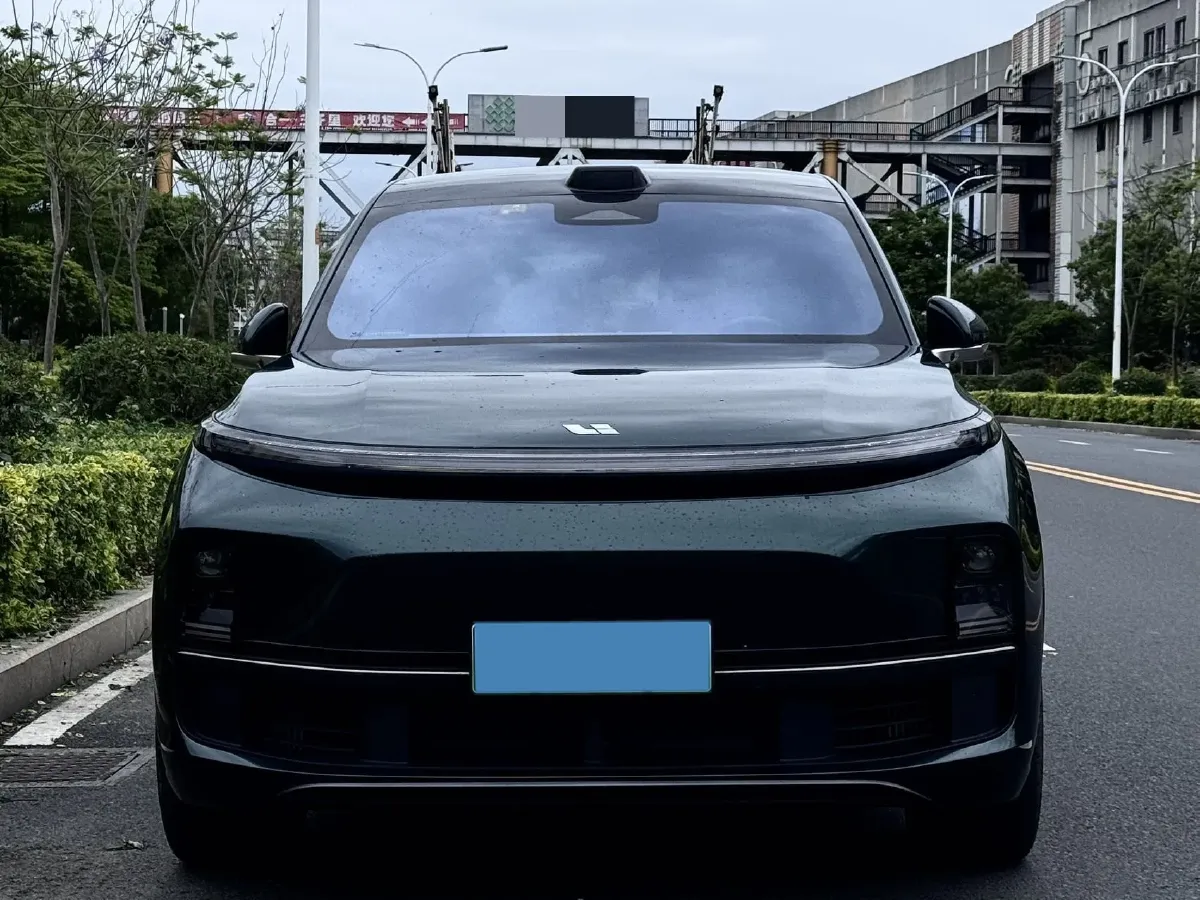2024 Li L9 Range Extended 154HP REEV 52.3KWH,autocango,china used car exporter,china ev exporter,chinese used car exporter,chinese used ev exporter