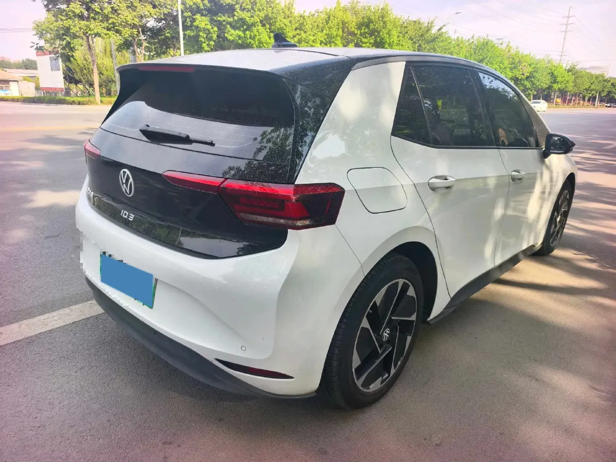 2025 Volkswagen ID.3 BEV 52.8KWH,autocango,china used car exporter,china ev exporter,chinese used car exporter,chinese used ev exporter