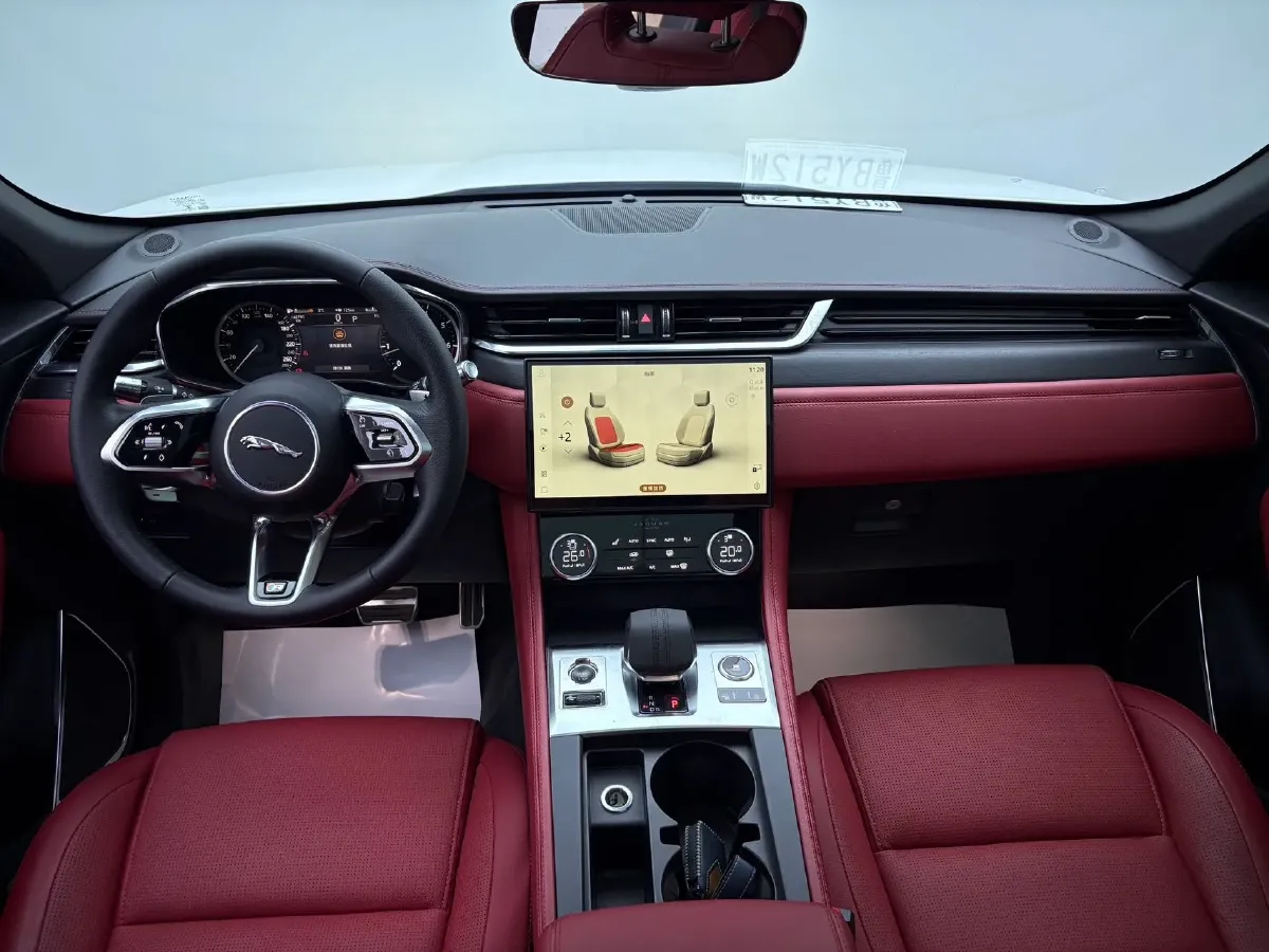 2023 Jaguar F-PACE 2.0T 250HP L4 8AT,autocango,china used car exporter,china ev exporter,chinese used car exporter,chinese used ev exporter