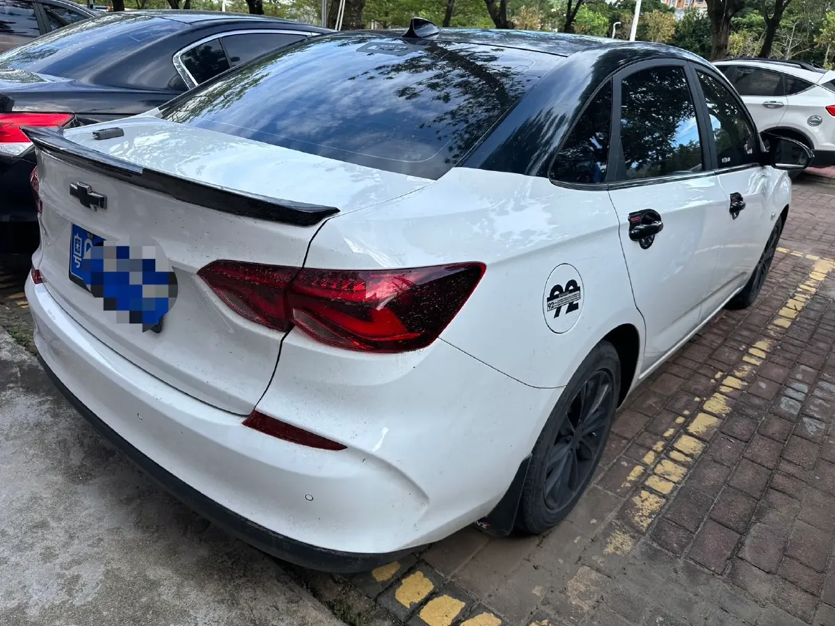 2020 Chevrolet Monza 1.5L 113HP L4 6AT,autocango,china used car exporter,china ev exporter,chinese used car exporter,chinese used ev exporter