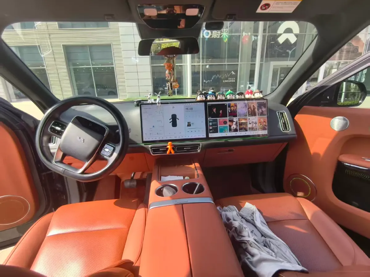2023 Li L8 Range Extended 154HP REEV 40.9KWH,autocango,china used car exporter,china ev exporter,chinese used car exporter,chinese used ev exporter