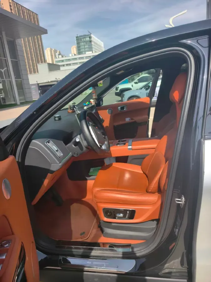 2023 Li L8 Range Extended 154HP REEV 40.9KWH,autocango,china used car exporter,china ev exporter,chinese used car exporter,chinese used ev exporter