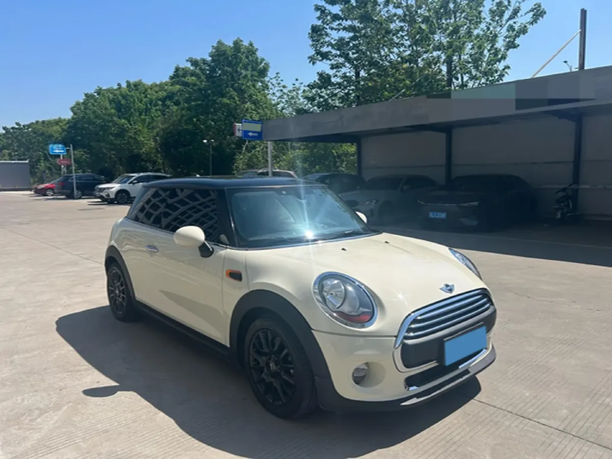 2016 MINI MINI 1.2T 102HP L3 6AT,autocango,china used car exporter,china ev exporter,chinese used car exporter,chinese used ev exporter