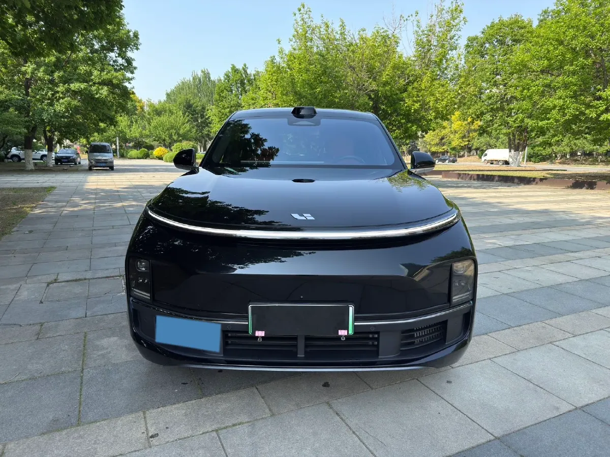 2024 Li L9 Range Extended 154HP REEV 52.3KWH,autocango,china used car exporter,china ev exporter,chinese used car exporter,chinese used ev exporter