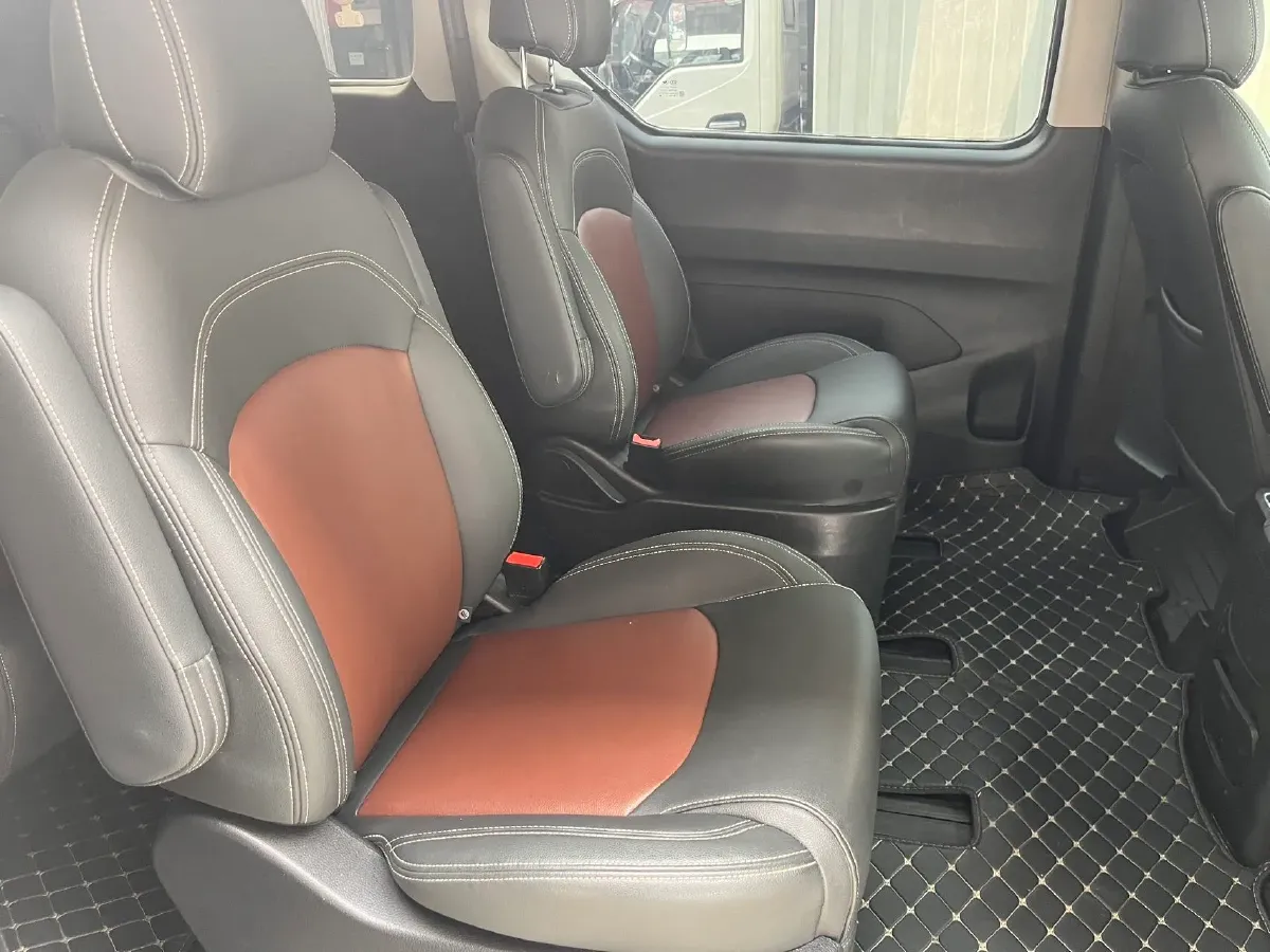 2018 MAXUS G10 2.0T 224HP L4 6AT,autocango,china used car exporter,china ev exporter,chinese used car exporter,chinese used ev exporter