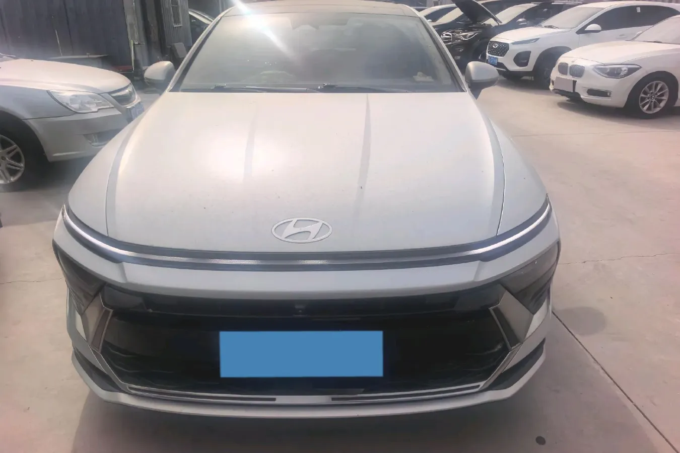 2024 Hyundai Sonata 1.5T 170HP L4 8AT,autocango,china used car exporter,china ev exporter,chinese used car exporter,chinese used ev exporter