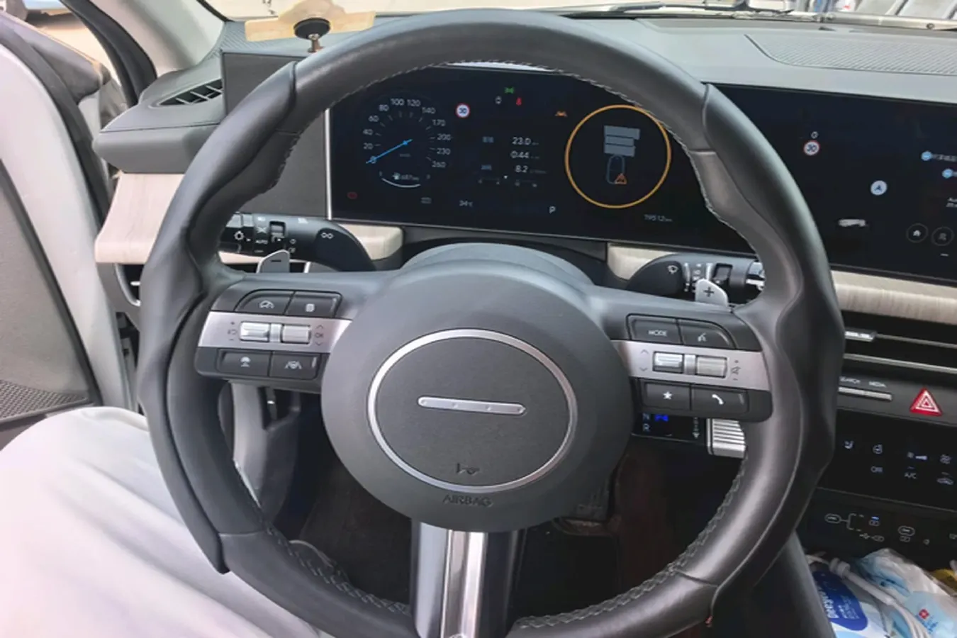 2024 Hyundai Sonata 1.5T 170HP L4 8AT,autocango,china used car exporter,china ev exporter,chinese used car exporter,chinese used ev exporter