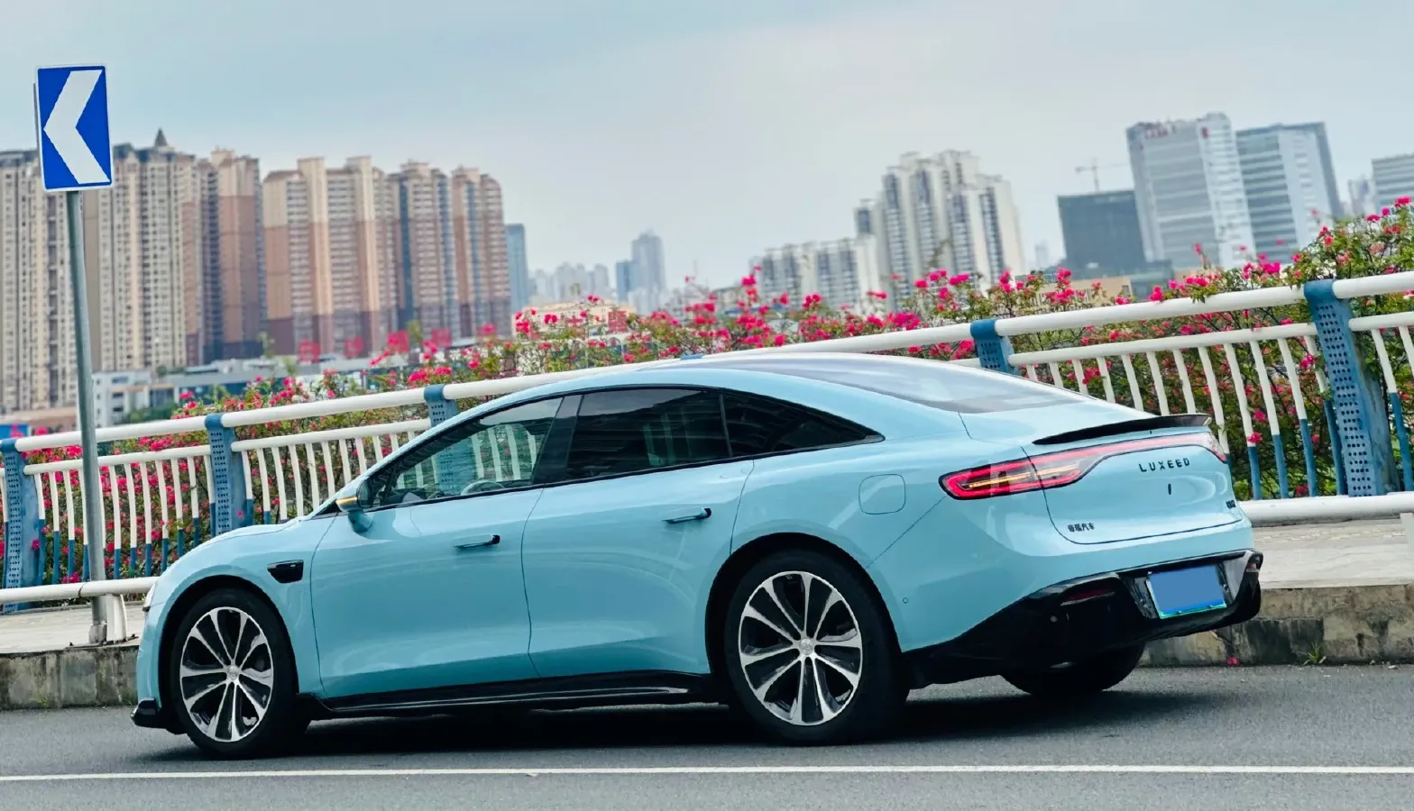2026 Luxeed S7 BEV,autocango,china used car exporter,china ev exporter,chinese used car exporter,chinese used ev exporter