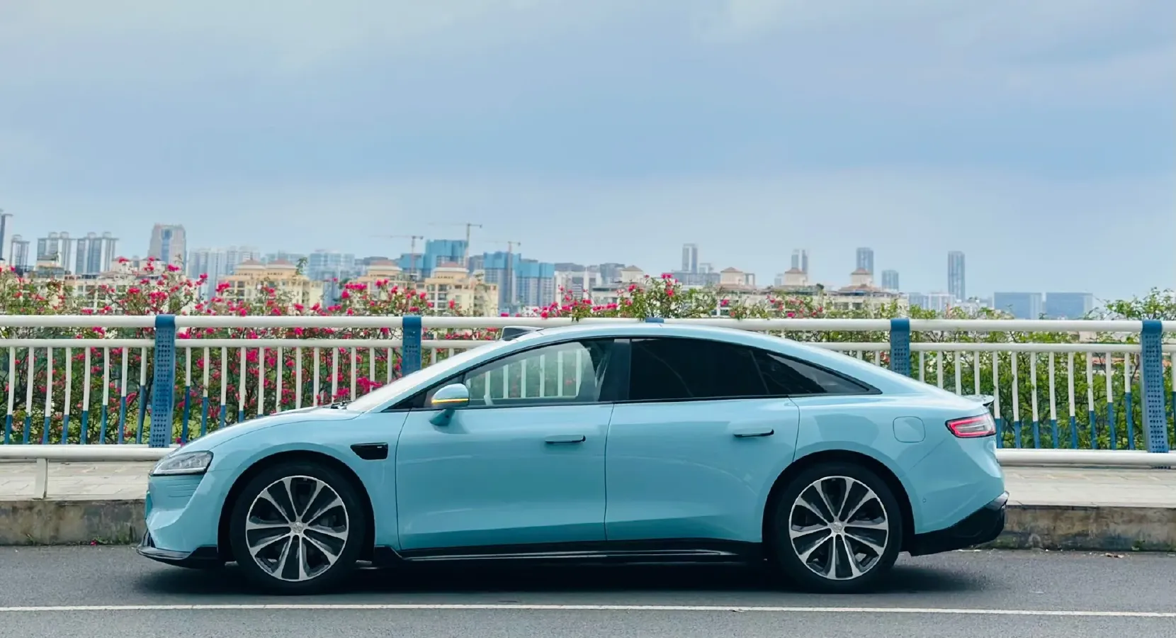 2026 Luxeed S7 BEV,autocango,china used car exporter,china ev exporter,chinese used car exporter,chinese used ev exporter
