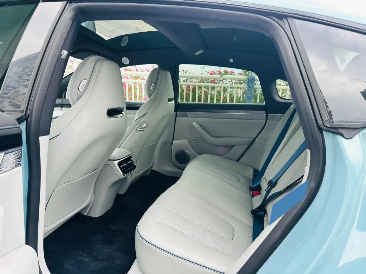 2026 Luxeed S7 BEV,autocango,china used car exporter,china ev exporter,chinese used car exporter,chinese used ev exporter