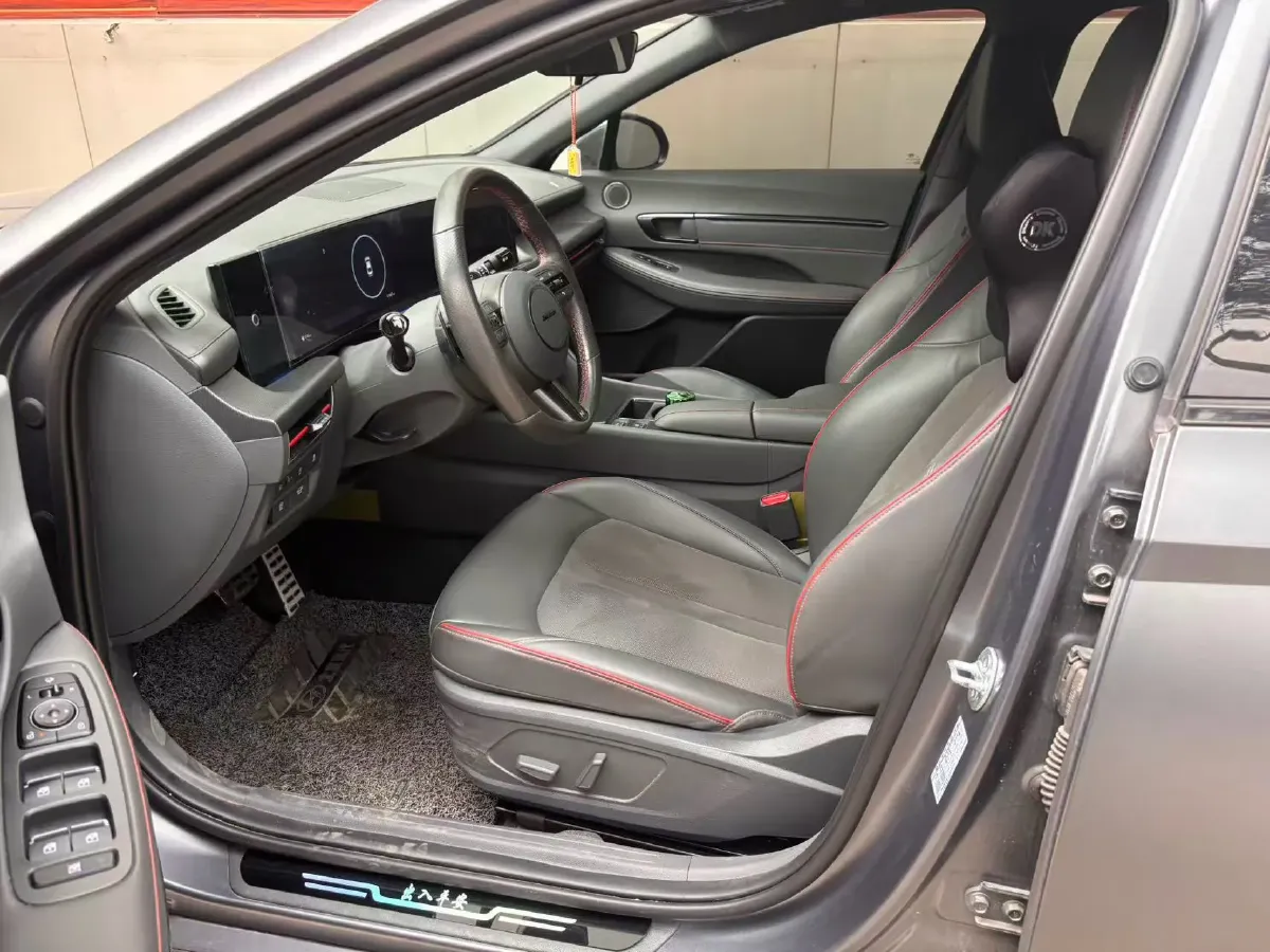 2024 Hyundai Sonata 2.0T 250HP L4 8AT,autocango,china used car exporter,china ev exporter,chinese used car exporter,chinese used ev exporter