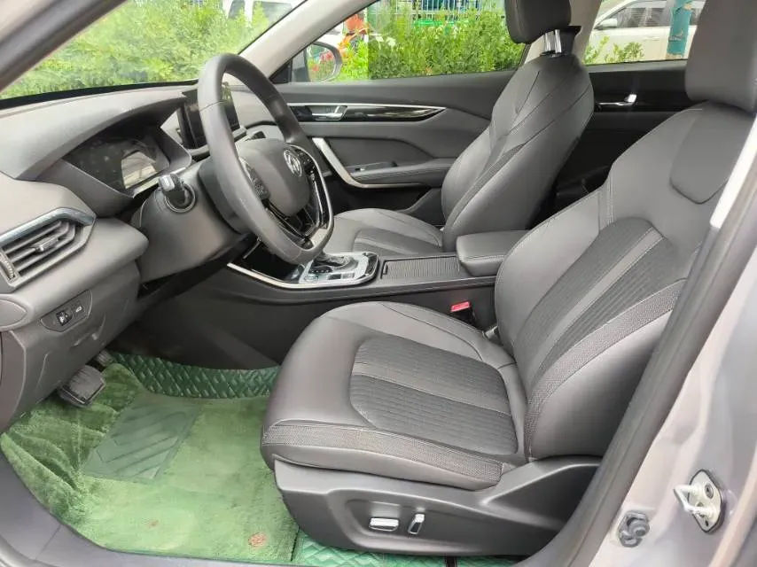 2020 DongFeng Aeolus YiXuan 1.5T 150HP L4 6DCT,autocango,china used car exporter,china ev exporter,chinese used car exporter,chinese used ev exporter