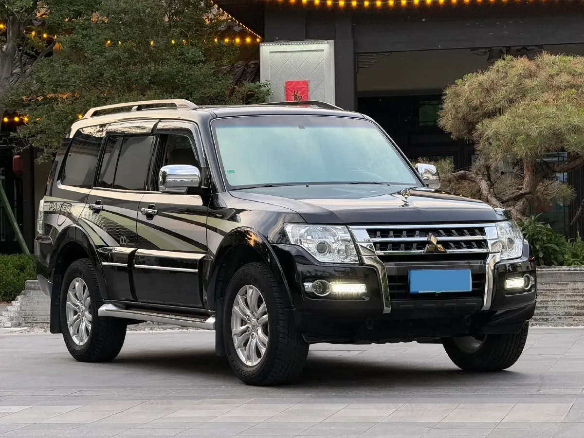 2017 Honda Jade 1.8L 141HP L4 5AT,autocango,china used car exporter,china ev exporter,chinese used car exporter,chinese used ev exporter