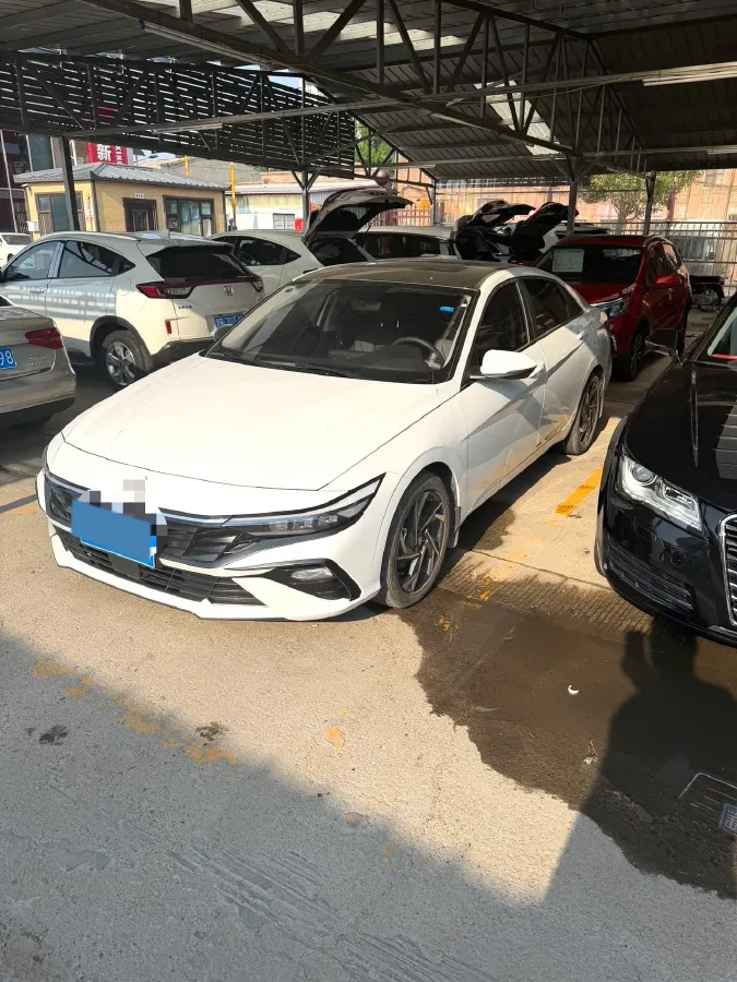 2023 Hyundai Elantra 1.5L 115HP L4 CVT,autocango,china used car exporter,china ev exporter,chinese used car exporter,chinese used ev exporter