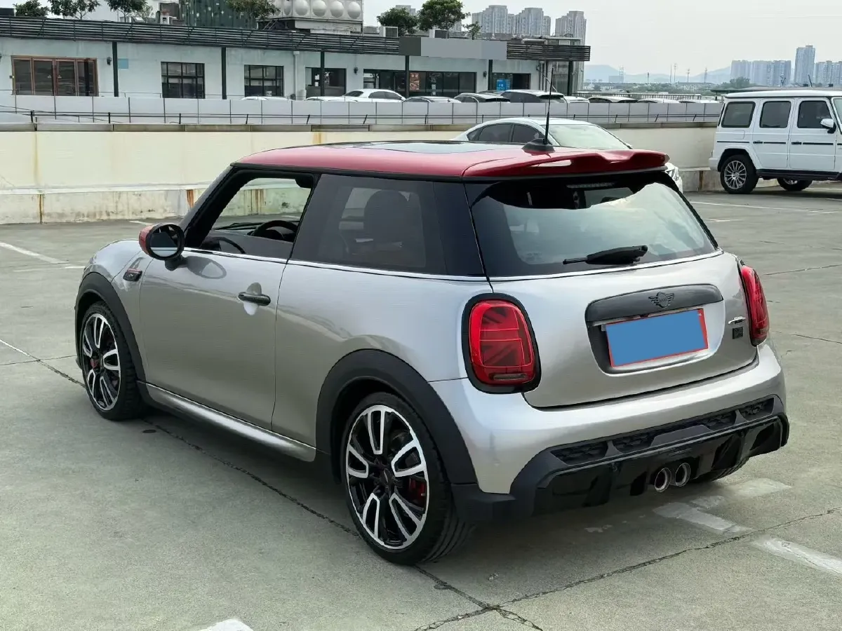 2023 MINI JCW 2.0T 231HP L4 8AT,autocango,china used car exporter,china ev exporter,chinese used car exporter,chinese used ev exporter