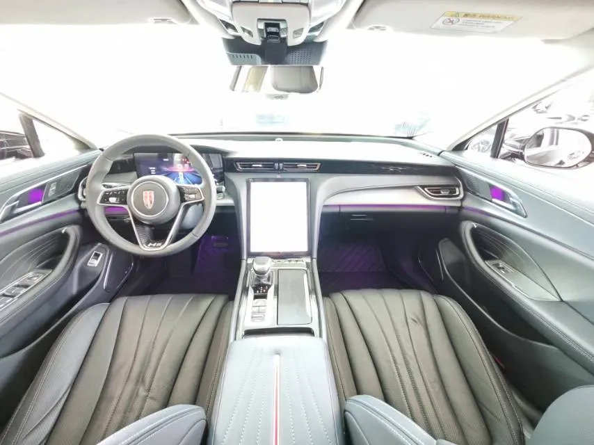2023 HongQi H5 2.0T 224HP L4 8AT,autocango,china used car exporter,china ev exporter,chinese used car exporter,chinese used ev exporter
