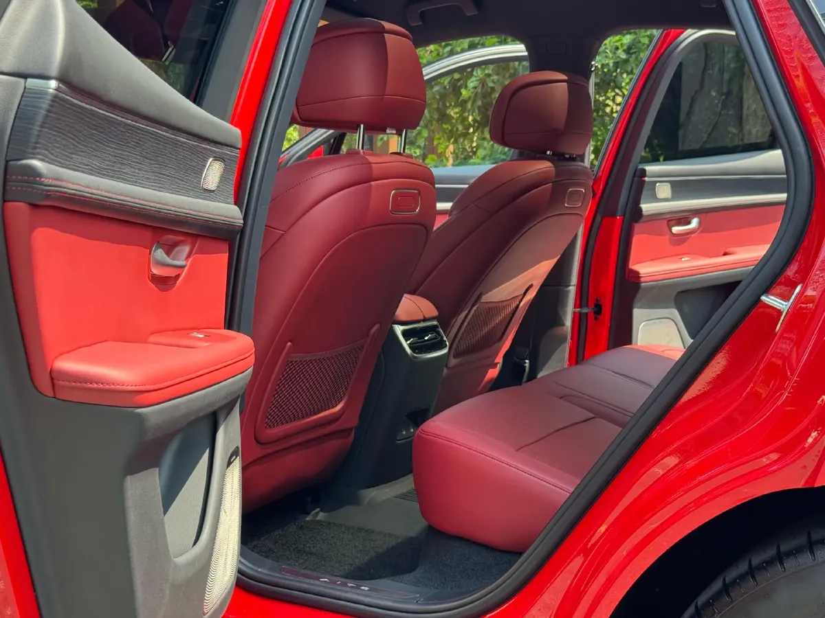 2025 AITO AITO M5 1.5T 152HP L4 REEV 42KWH,autocango,china used car exporter,china ev exporter,chinese used car exporter,chinese used ev exporter