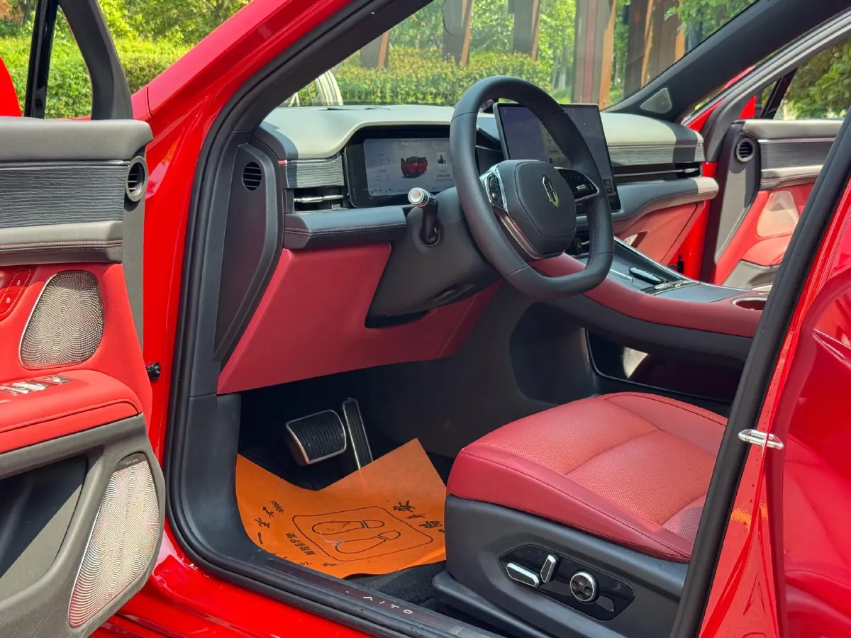 2025 AITO AITO M5 1.5T 152HP L4 REEV 42KWH,autocango,china used car exporter,china ev exporter,chinese used car exporter,chinese used ev exporter