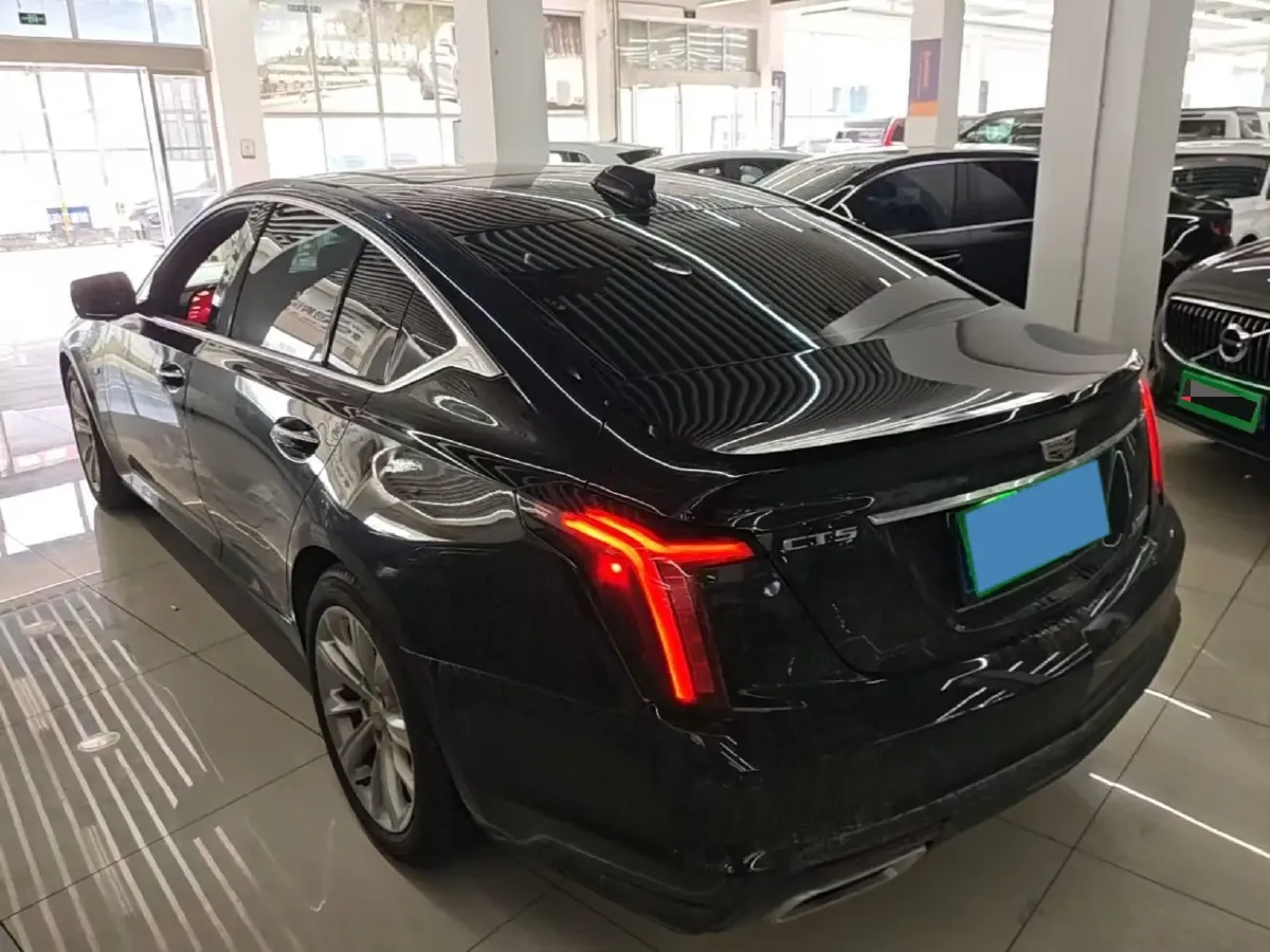 2024 Cadillac CT5 2.0T 237HP L4 10AT,autocango,china used car exporter,china ev exporter,chinese used car exporter,chinese used ev exporter