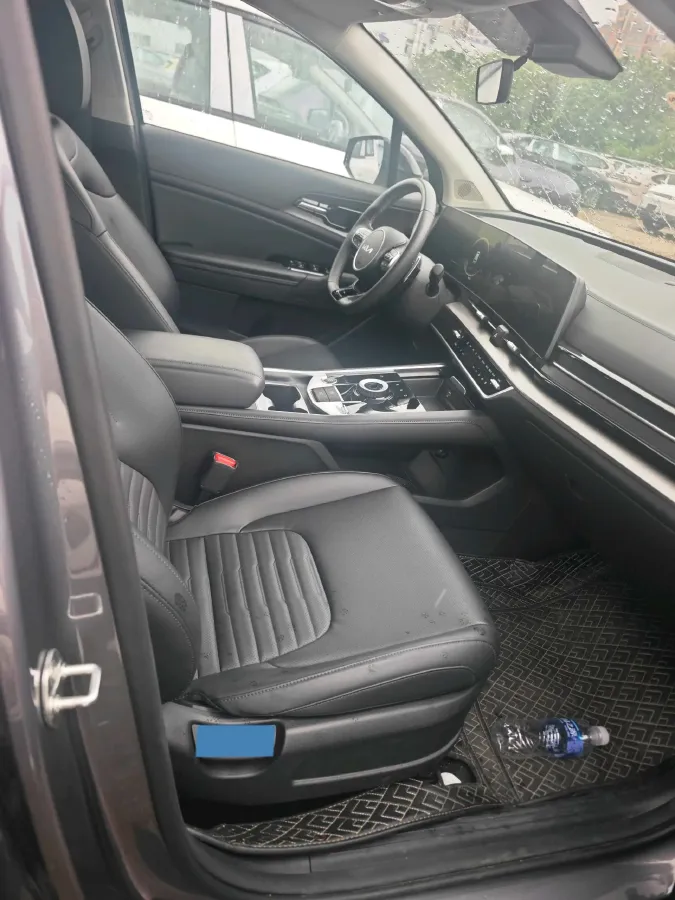 2025 Kia Sportage 2.0T 236HP L4 8AT,autocango,china used car exporter,china ev exporter,chinese used car exporter,chinese used ev exporter