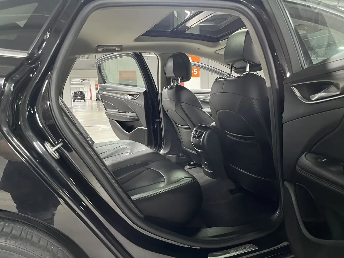 2020 Buick Larcosse 2.0T 237HP L4 9AT,autocango,china used car exporter,china ev exporter,chinese used car exporter,chinese used ev exporter